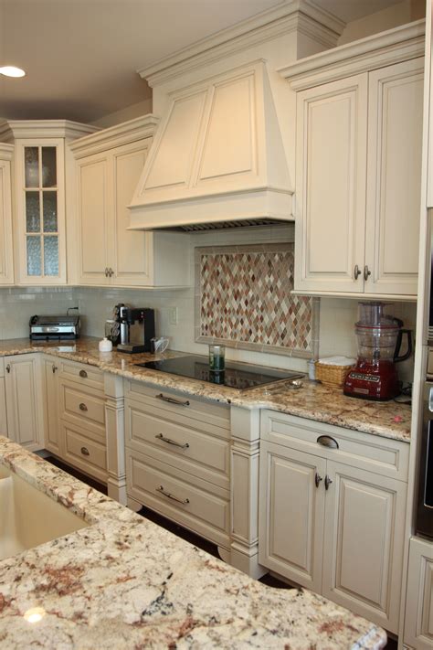 custom built kitchen cabinets prices